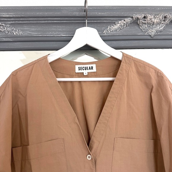 SECULAR Oversized Cotton Tan V Neck Short Sleeve Button Down Shirt Minimalist M - Picture 2 of 7